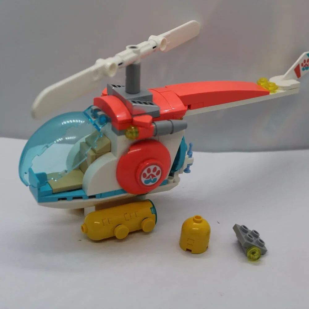Lego Friends vet clinic rescue helicopter only #41692